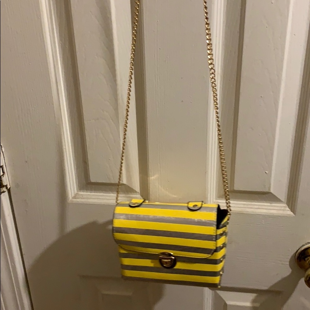 Purse - Picture 2 of 2
